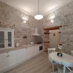 Antique - Center Apartman *