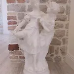 Antique - Center