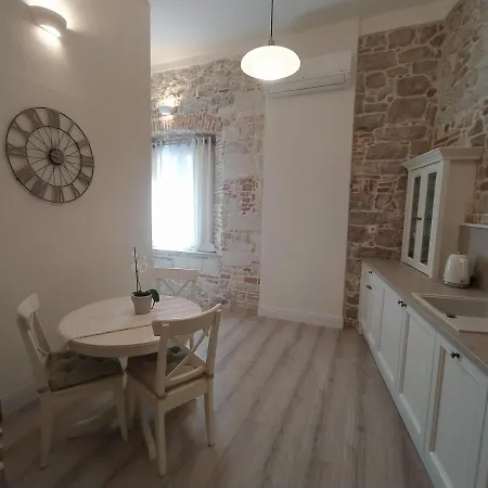 Apartamento Antique - Center Zadar