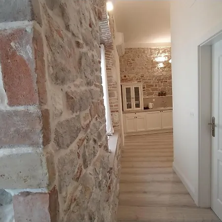 Antique - Center Задар