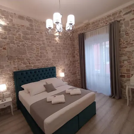 Antique - Center Apartment Zadar