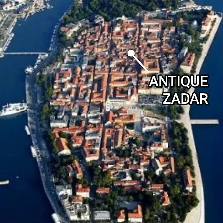 Antique - Center *