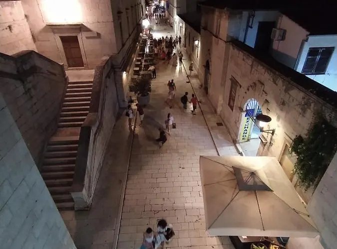 Antique - Center Zadar